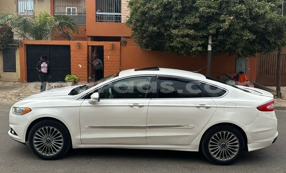 Buy Used Ford Fusion White Car in Dakar in Dakar Buy Used Ford Fusion White Car in Dakar in Dakar