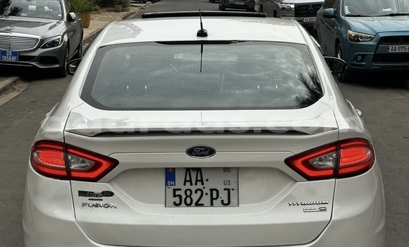 Buy Used Ford Fusion White Car in Dakar in Dakar Buy Used Ford Fusion White Car in Dakar in Dakar