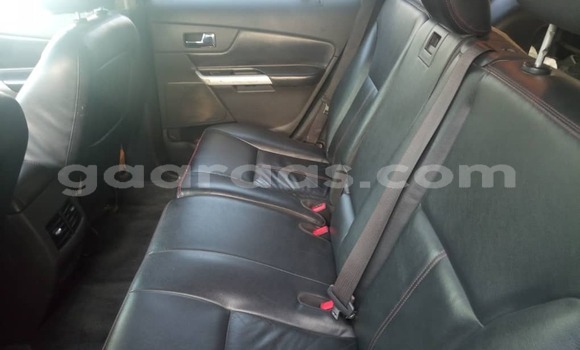 Acheter Occasion Voiture Ford Edge Noir à Rufisque, Dakar Acheter Occasion Voiture Ford Edge Noir à Rufisque, Dakar