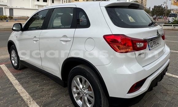 Acheter Occasion Voiture Mitsubishi ASX Blanc à Dakar, Dakar Acheter Occasion Voiture Mitsubishi ASX Blanc à Dakar, Dakar