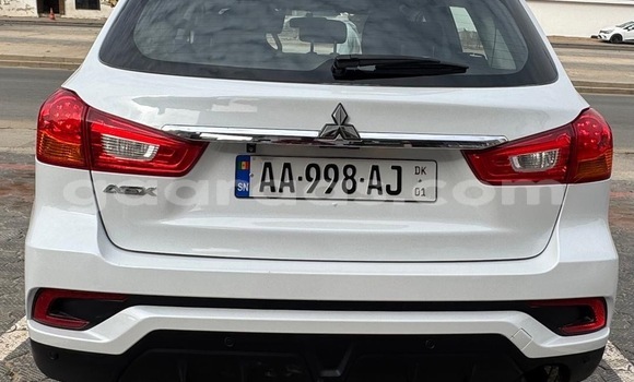 Acheter Occasion Voiture Mitsubishi ASX Blanc à Dakar, Dakar Acheter Occasion Voiture Mitsubishi ASX Blanc à Dakar, Dakar