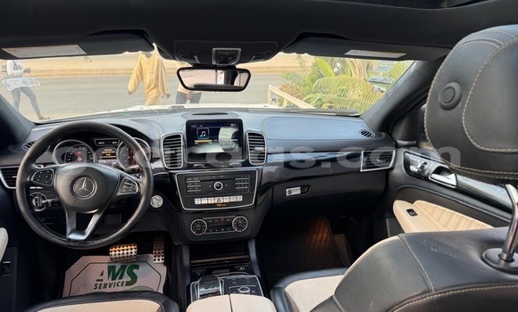 Acheter Occasion Voiture Mercedes‒Benz AMG GLE Coupe Blanc à Dakar, Dakar Acheter Occasion Voiture Mercedes‒Benz AMG GLE Coupe Blanc à Dakar, Dakar