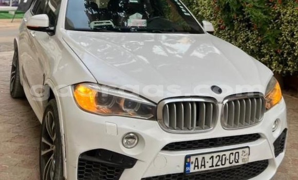 Acheter Occasion Voiture BMW X5 M Blanc à Dakar, Dakar Acheter Occasion Voiture BMW X5 M Blanc à Dakar, Dakar