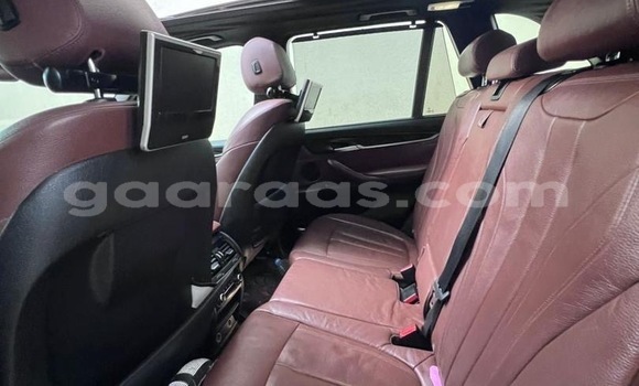 Acheter Occasion Voiture BMW X5 M Blanc à Dakar, Dakar Acheter Occasion Voiture BMW X5 M Blanc à Dakar, Dakar