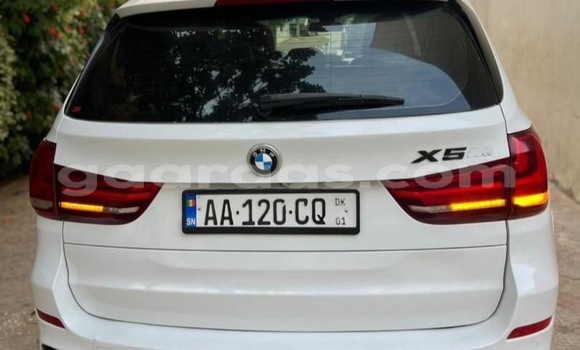 Acheter Occasion Voiture BMW X5 M Blanc à Dakar, Dakar Acheter Occasion Voiture BMW X5 M Blanc à Dakar, Dakar
