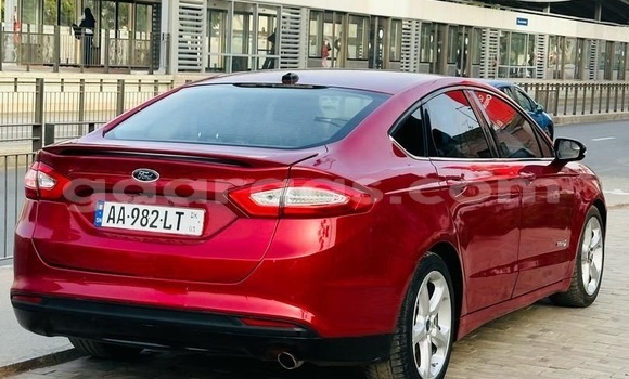 Acheter Occasion Voiture Ford Fusion Rouge à Dakar, Dakar Acheter Occasion Voiture Ford Fusion Rouge à Dakar, Dakar