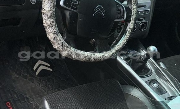 Dieundeu Occasion Citroen C4 Silver Auto in Dakar in Dakar Dieundeu Occasion Citroen C4 Silver Auto in Dakar in Dakar