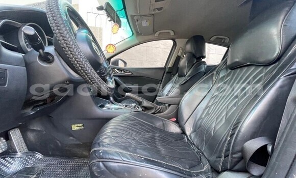 Buy Used Mazda Mazda 3 Other Car in Dakar in Dakar Buy Used Mazda Mazda 3 Other Car in Dakar in Dakar