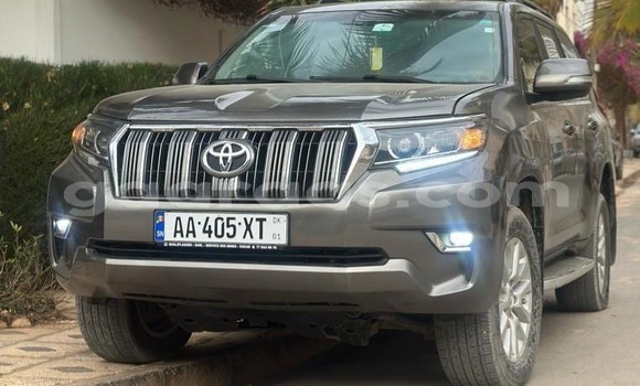 Buy Used Toyota Prado Silver Car in Dakar in Dakar Buy Used Toyota Prado Silver Car in Dakar in Dakar