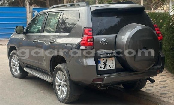 Buy Used Toyota Prado Silver Car in Dakar in Dakar Buy Used Toyota Prado Silver Car in Dakar in Dakar