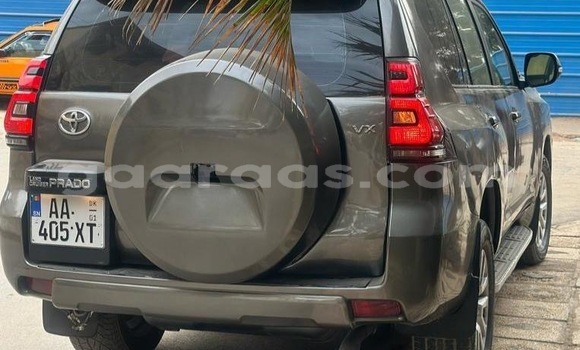 Buy Used Toyota Prado Silver Car in Dakar in Dakar Buy Used Toyota Prado Silver Car in Dakar in Dakar