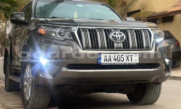 Buy Used Toyota Prado Silver Car in Dakar in Dakar Buy Used Toyota Prado Silver Car in Dakar in Dakar