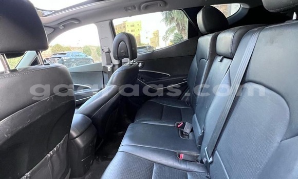 Acheter Occasion Voiture Hyundai Santa Fe Orange sanguine à Dakar, Dakar Acheter Occasion Voiture Hyundai Santa Fe Orange sanguine à Dakar, Dakar