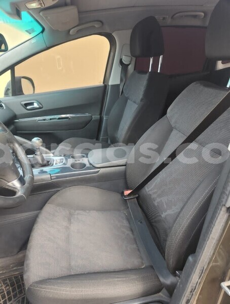 Big with watermark peugeot 3008 dakar dakar 30270