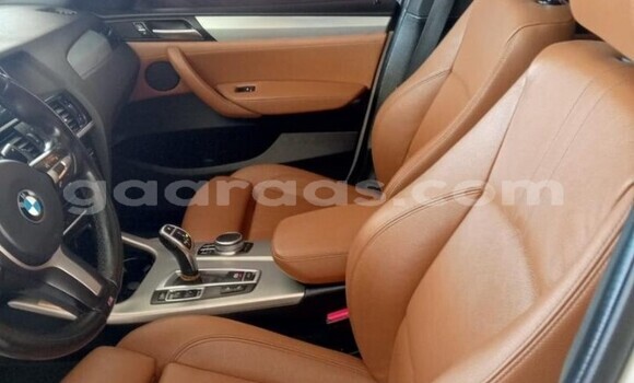 Acheter Occasion Voiture BMW X3 Blanc à Dakar, Dakar Acheter Occasion Voiture BMW X3 Blanc à Dakar, Dakar