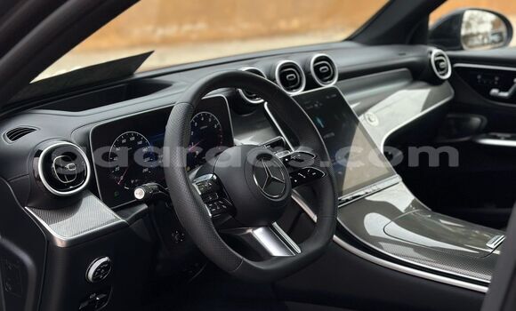 Dieundeu Occasion Mercedes-Benz GLC 250D Black Auto in Dakar in Dakar Dieundeu Occasion Mercedes-Benz GLC 250D Black Auto in Dakar in Dakar