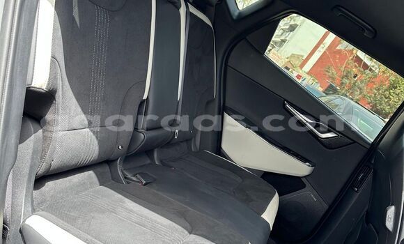 Buy Used Kia Enterprise Silver Car in Dakar in Dakar Buy Used Kia Enterprise Silver Car in Dakar in Dakar