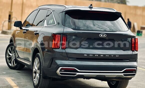 Buy Used Kia Sorento Silver Car in Dakar in Dakar Buy Used Kia Sorento Silver Car in Dakar in Dakar