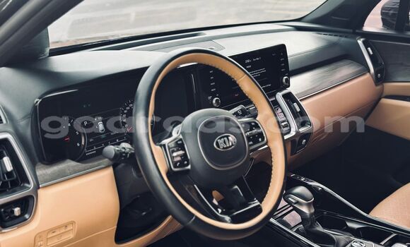 Buy Used Kia Sorento Silver Car in Dakar in Dakar Buy Used Kia Sorento Silver Car in Dakar in Dakar