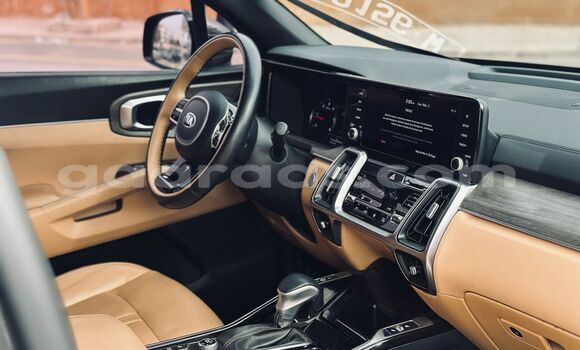 Buy Used Kia Sorento Silver Car in Dakar in Dakar Buy Used Kia Sorento Silver Car in Dakar in Dakar