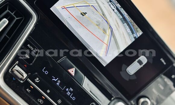 Buy Used Kia Sorento Silver Car in Dakar in Dakar Buy Used Kia Sorento Silver Car in Dakar in Dakar