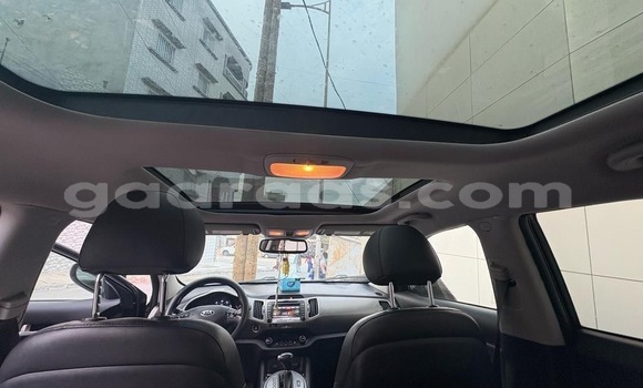 Acheter Occasion Voiture Kia Sportage Noir à Dakar, Dakar Acheter Occasion Voiture Kia Sportage Noir à Dakar, Dakar