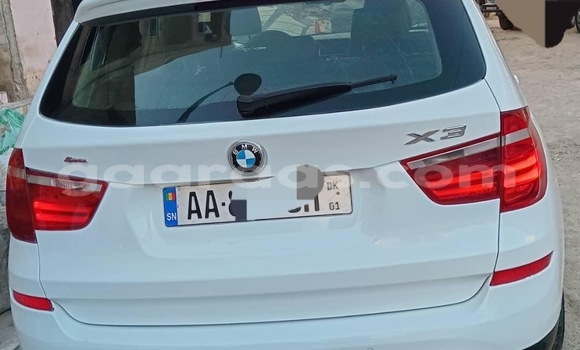 Acheter Occasion Voiture BMW X3 Blanc à Dakar, Dakar Acheter Occasion Voiture BMW X3 Blanc à Dakar, Dakar