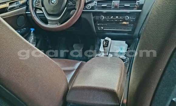 Acheter Occasion Voiture BMW X3 Blanc à Dakar, Dakar Acheter Occasion Voiture BMW X3 Blanc à Dakar, Dakar