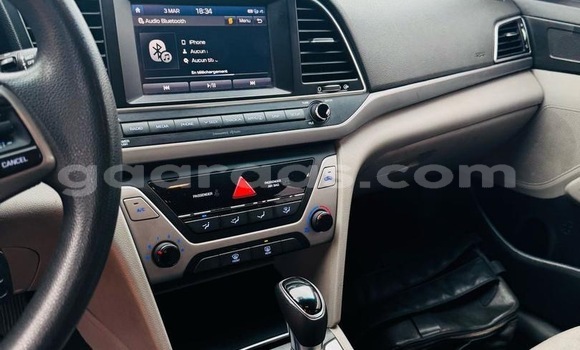 Dieundeu Occasion Hyundai Elantra Blue Auto in Dakar in Dakar Dieundeu Occasion Hyundai Elantra Blue Auto in Dakar in Dakar