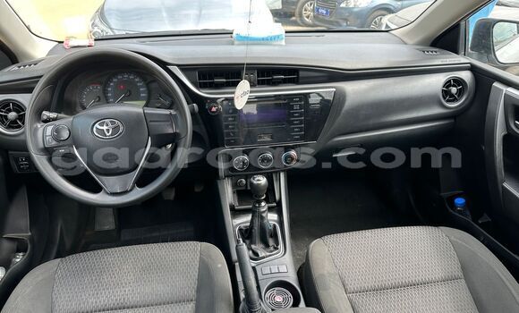 Dieundeu Occasion Toyota Corolla Silver Auto in Dakar in Dakar Dieundeu Occasion Toyota Corolla Silver Auto in Dakar in Dakar