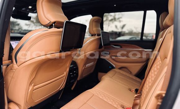 Buy Used Jeep Grand Cherokee Silver Car in Dakar in Dakar Buy Used Jeep Grand Cherokee Silver Car in Dakar in Dakar