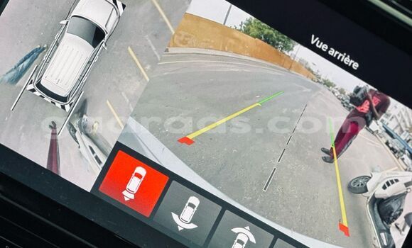 Buy Used Jeep Grand Cherokee Silver Car in Dakar in Dakar Buy Used Jeep Grand Cherokee Silver Car in Dakar in Dakar