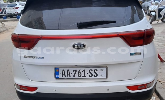 Acheter Occasion Voiture Kia Sportage Blanc à Dakar, Dakar Acheter Occasion Voiture Kia Sportage Blanc à Dakar, Dakar