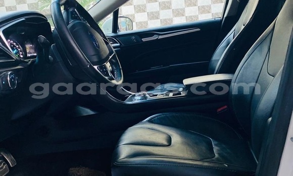 Acheter Occasion Voiture Ford Fusion Blanc à Dakar, Dakar Acheter Occasion Voiture Ford Fusion Blanc à Dakar, Dakar