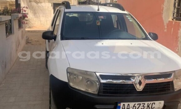 Buy Used Renault Duster White Car in Dakar in Dakar Buy Used Renault Duster White Car in Dakar in Dakar