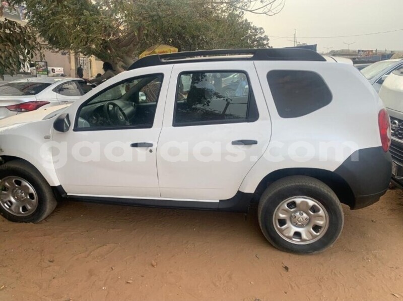 Big with watermark renault duster dakar dakar 30326