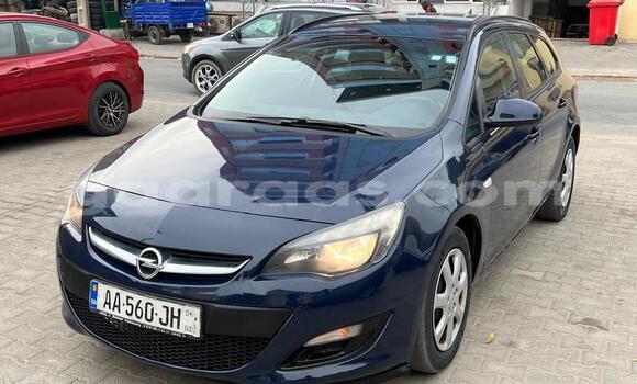 Buy Used Opel Astra Blue Car in Dakar in Dakar Buy Used Opel Astra Blue Car in Dakar in Dakar