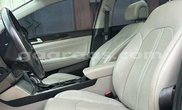 Acheter Occasion Voiture Hyundai Sonata Gris à Dakar, Dakar Acheter Occasion Voiture Hyundai Sonata Gris à Dakar, Dakar