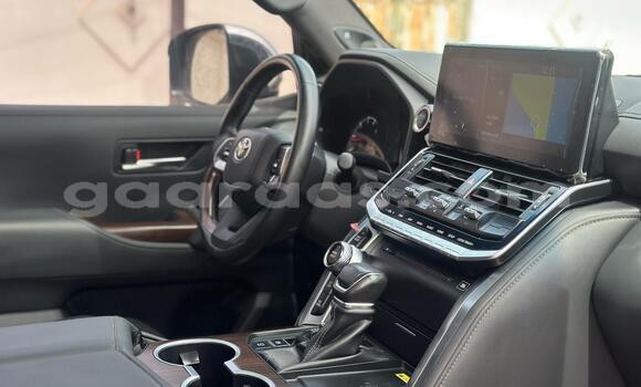 Acheter Occasion Voiture Toyota Land Cruiser Noir à Dakar, Dakar Acheter Occasion Voiture Toyota Land Cruiser Noir à Dakar, Dakar