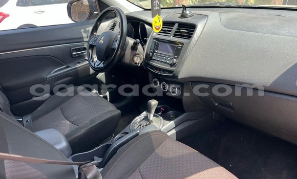 Acheter Occasion Voiture Mitsubishi Outlander Gris à Dakar, Dakar Acheter Occasion Voiture Mitsubishi Outlander Gris à Dakar, Dakar