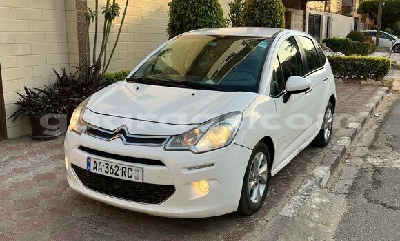 Dieundeu Occasion Citroen C3 White Auto in Dakar in Dakar