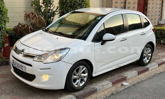 Buy Used Citroen C3 White Car in Dakar in Dakar Buy Used Citroen C3 White Car in Dakar in Dakar