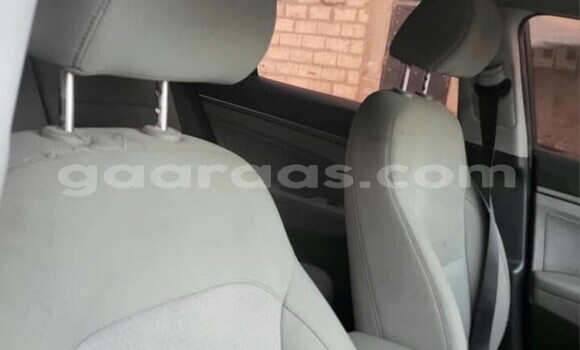 Buy Used Hyundai Elantra Blue Car in Dakar in Dakar Buy Used Hyundai Elantra Blue Car in Dakar in Dakar