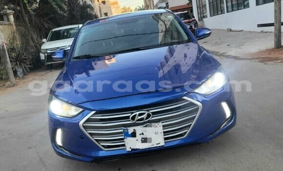 Buy Used Hyundai Elantra Blue Car in Dakar in Dakar Buy Used Hyundai Elantra Blue Car in Dakar in Dakar