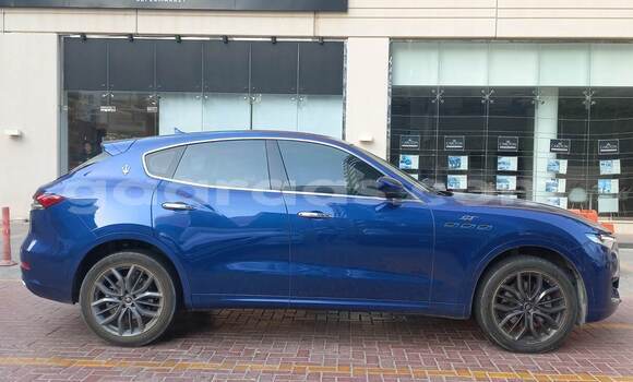 Dieundeu Occasion Maserati Levante Blue Auto in Dakar in Dakar Dieundeu Occasion Maserati Levante Blue Auto in Dakar in Dakar