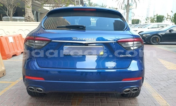 Dieundeu Occasion Maserati Levante Blue Auto in Dakar in Dakar Dieundeu Occasion Maserati Levante Blue Auto in Dakar in Dakar