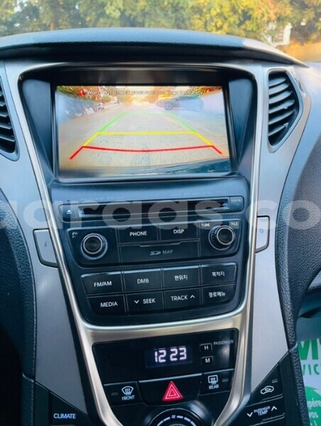 Big with watermark hyundai grandeur dakar dakar 30384