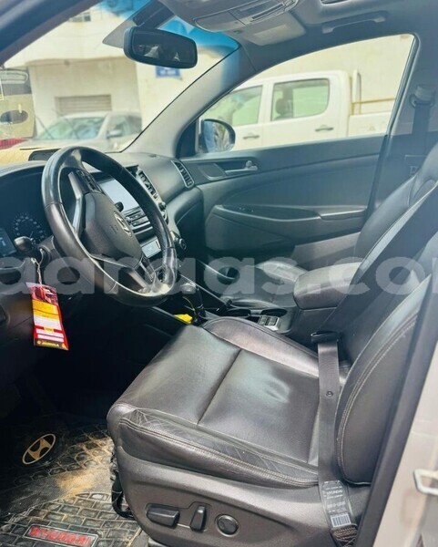 Big with watermark hyundai tucson dakar dakar 30386