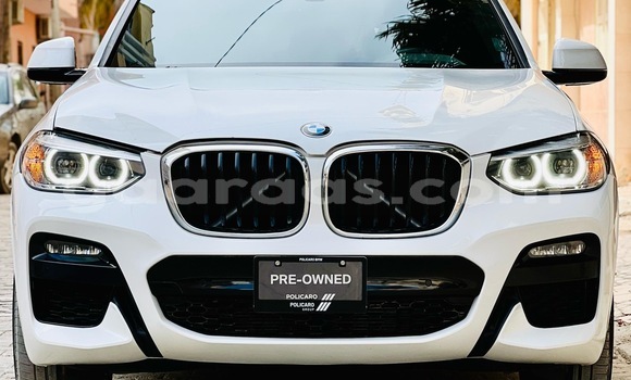 Acheter Occasion Voiture BMW X4 Blanc à Dakar, Dakar Acheter Occasion Voiture BMW X4 Blanc à Dakar, Dakar