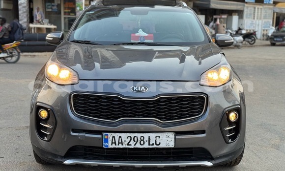 Buy Used Kia Sportage Silver Car in Dakar in Dakar